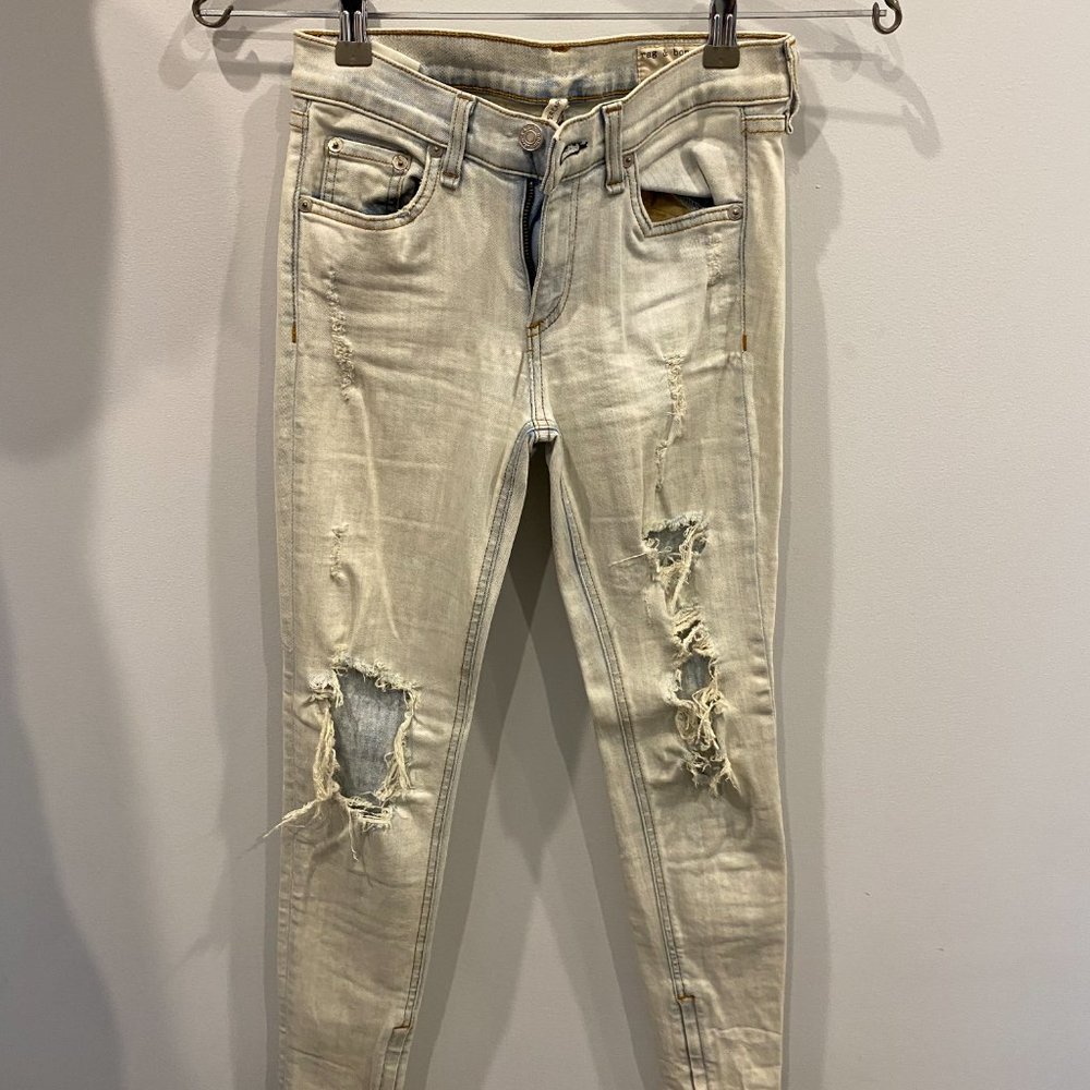 Rag & Bone Distressed Ripped White Washed Jeans in Size 26